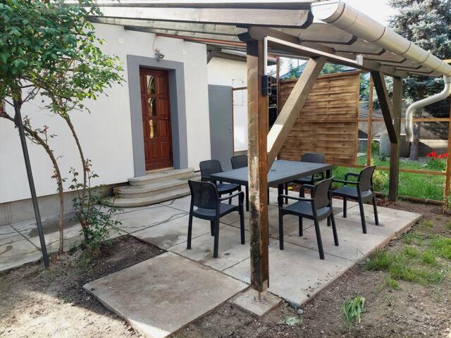 Ujszeged Apartman Экстерьер фото