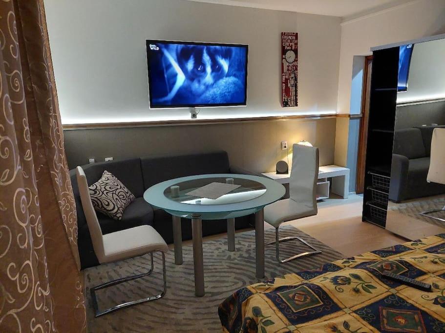 Ujszeged Apartman Экстерьер фото