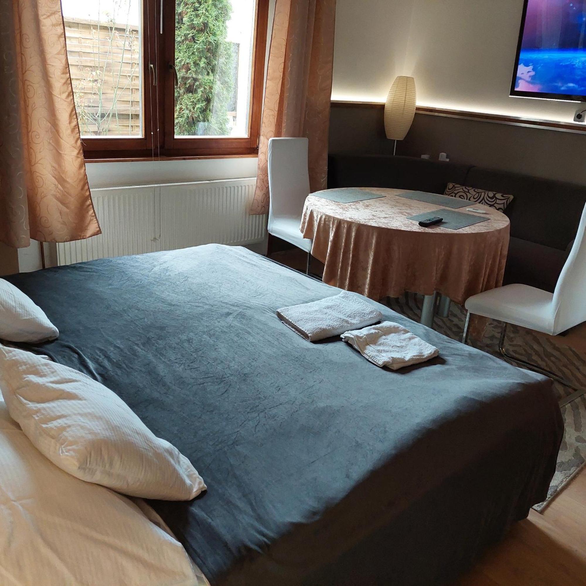 Ujszeged Apartman Экстерьер фото