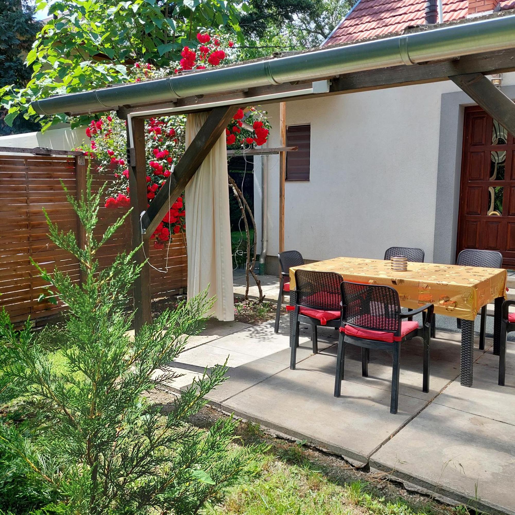 Ujszeged Apartman Экстерьер фото